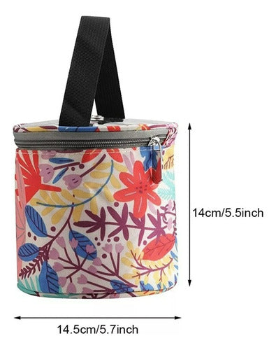 Herramientas y materiales para hacer figuras de fieltro