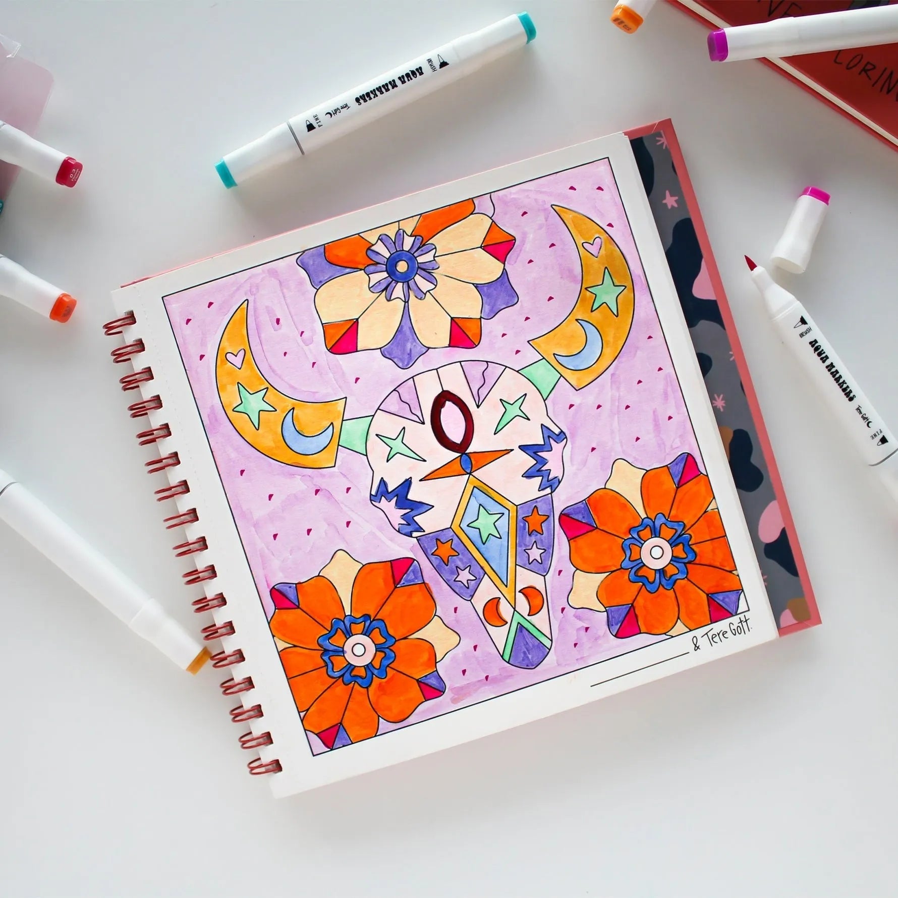 Libro para colorear EXPLORA NEW EDITION de Tere Gott - Baúl de Ayün