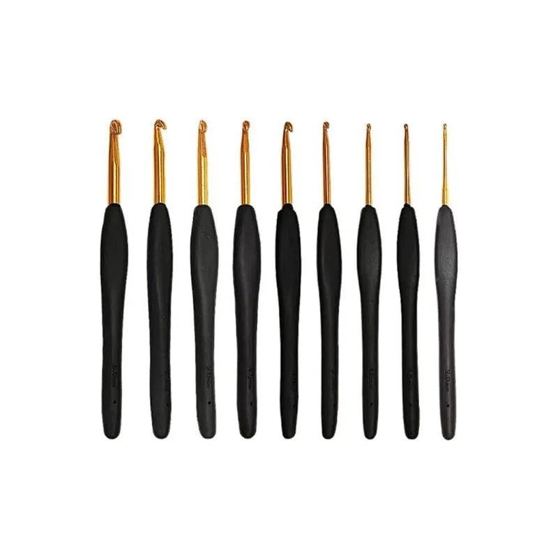 Set 8 Crochet Mango De Plástico (2.5 A 6mm) Punta Dorada - Baúl de Ayün