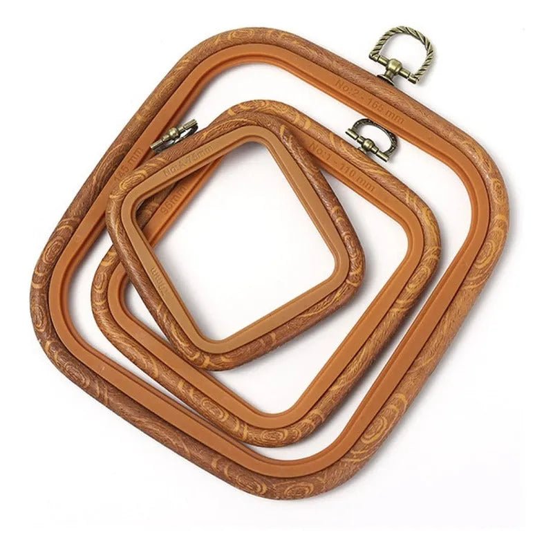 Set De 3 Bastidores Cuadrados De Bordado Imitación Madera - Baúl de Ayün