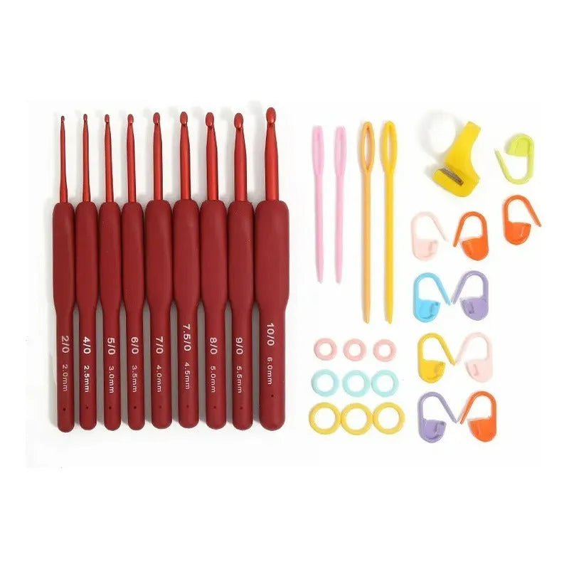 Set De Crochet Rojo Y Accesorios - Incluye Lindo Estuche - Baúl de Ayün