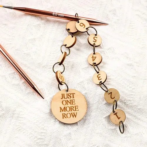 Set Marcadores De Tejido Y Regla Calibradora Para Palillos - Baúl de Ayün