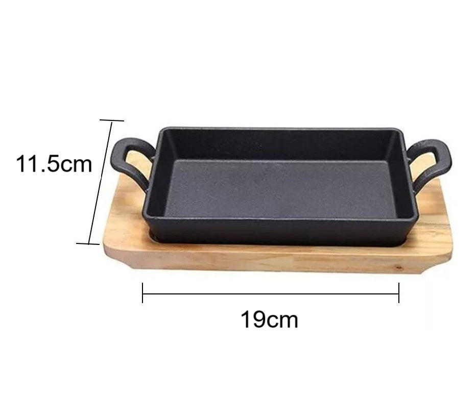 Fuente De Hierro Fundido + Base De Madera